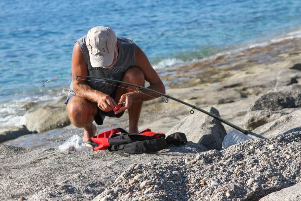 leurre de surface pour le bar pêcheur du bord